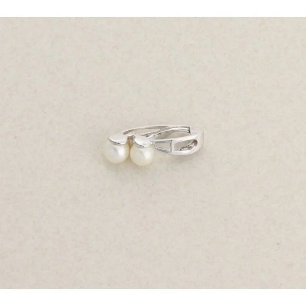 Pendant Only 10K White Gold Freshwater Pearl and Diamond Pendant - Picture 3 of 5